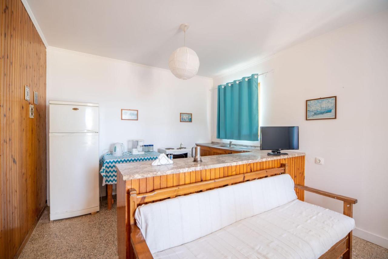 Milos Studios & Beach House Frangokastello Esterno foto