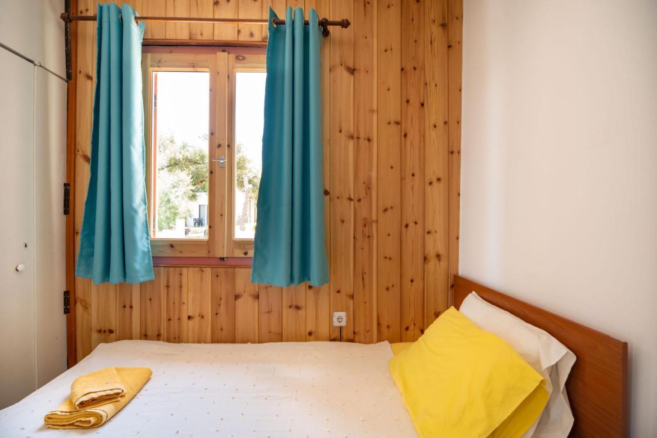 Milos Studios & Beach House Frangokastello Esterno foto
