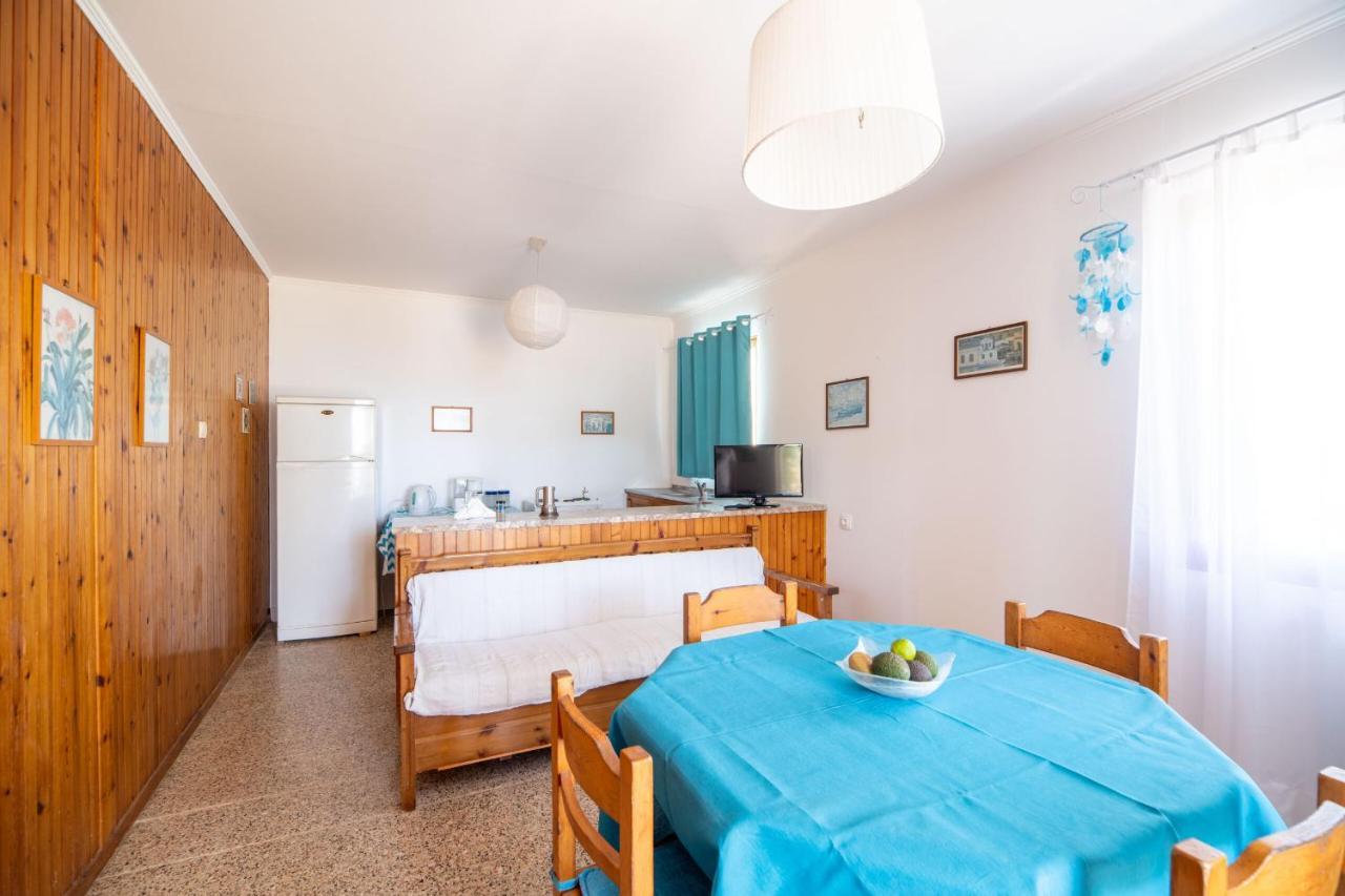 Milos Studios & Beach House Frangokastello Esterno foto